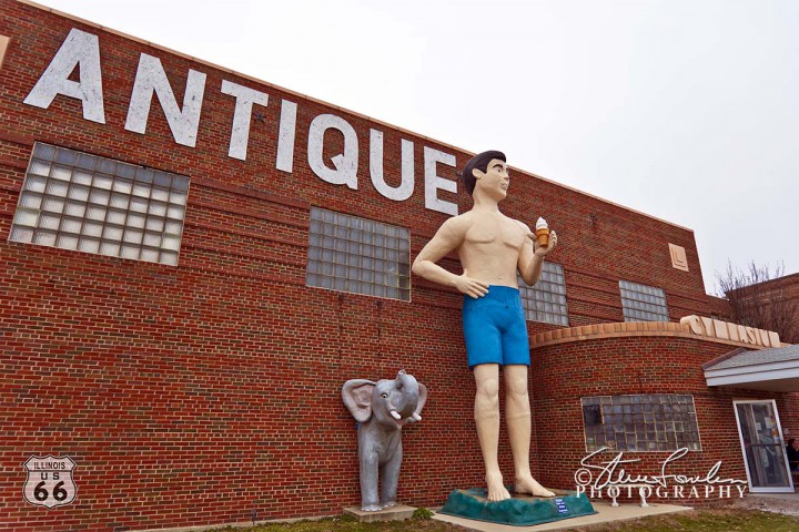 047-Antique-Mall-Giants-Livingston-IL1.jpg