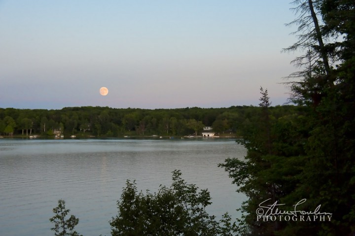 SUN098-Moonrise-Over-Lower-Herring-Lake.jpg